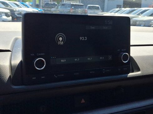 Used 2025 Honda CR-V EX image 17