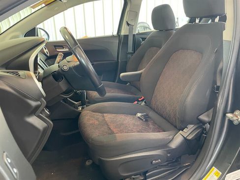 Used 2017 Chevrolet Sonic LT w/ True North Edition FWD image 12