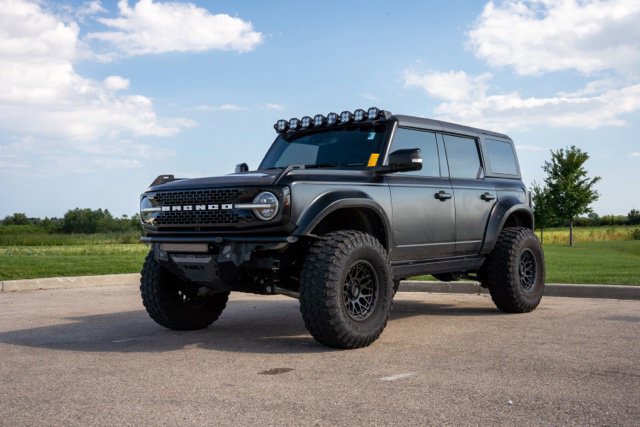 Used 2021 Ford Bronco First Edition AWD/4WD image 3