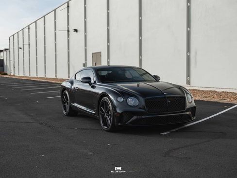 Used 2022 Bentley Continental GT image 9