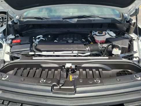 Used 2026 Chevrolet Silverado 1500 Custom RWD image 25