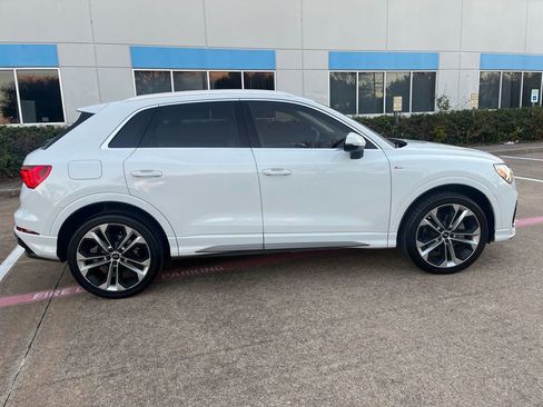 Used 2020 Audi Q3 2.0T Premium Plus w/ Premium Plus Package image 10