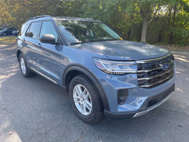 Used 2025 Ford Explorer Active RWD image 7