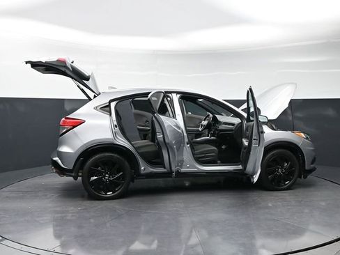 Used 2022 Honda HR-V Sport image 40