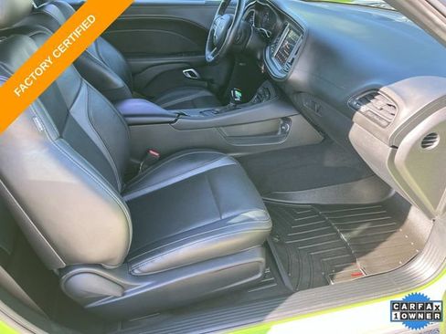 Used 2023 Dodge Challenger SXT w/ Plus Package RWD image 18