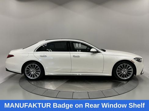 Certified 2023 Mercedes-Benz S 580e 4MATIC Sedan image 8