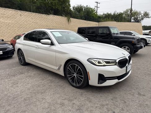 Certified 2022 BMW 540i xDrive w/ Premium Package image 2