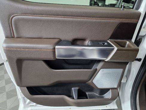 Used 2024 Ford F350 King Ranch w/ FX4 Off-Road Package image 17
