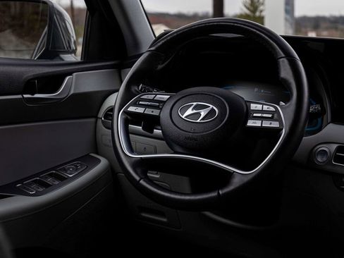 Used 2025 Hyundai Palisade SEL AWD/4WD image 23
