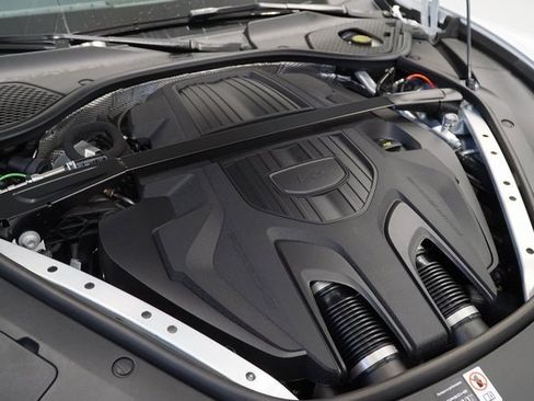 New 2026 Porsche Panamera 4 image 14