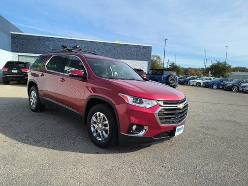 Used 2019 Chevrolet Traverse LT image 7