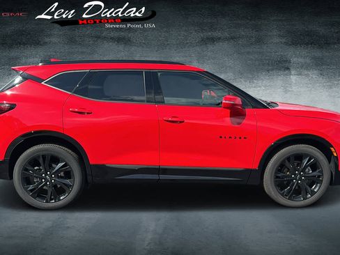 Certified 2019 Chevrolet Blazer RS w/ Sun and Wheels Package FWD image 5