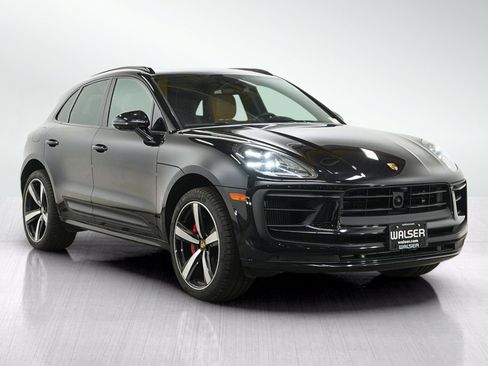 Used 2024 Porsche Macan S AWD/4WD image 7