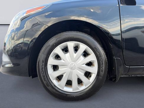 Used 2019 Nissan Versa S Plus FWD image 9