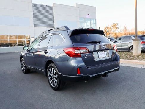 Used 2017 Subaru Outback 3.6R Limited image 13