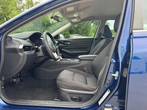 Used 2020 Nissan Altima 2.5 S FWD image 12