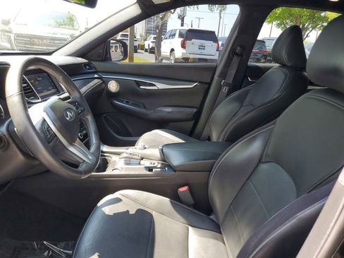 Used 2023 INFINITI QX50 Sport FWD image 17