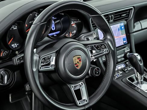 Used 2018 Porsche 911 GT3 RS image 20