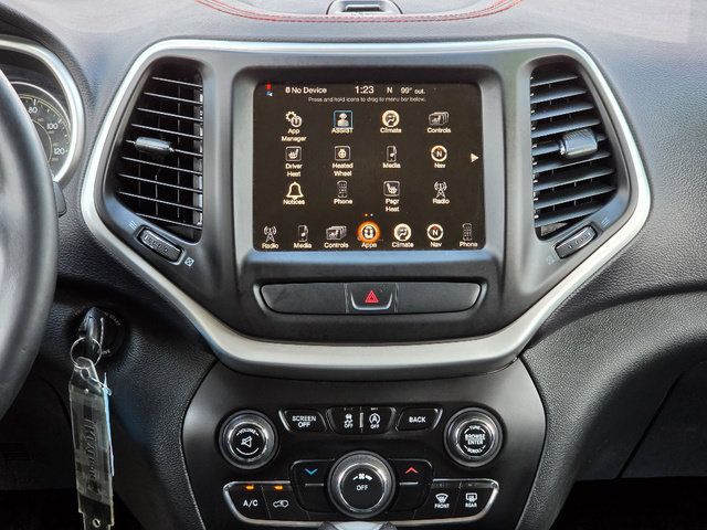 Used 2015 Jeep Cherokee Trailhawk w/ Cold Weather Group AWD/4WD image 27