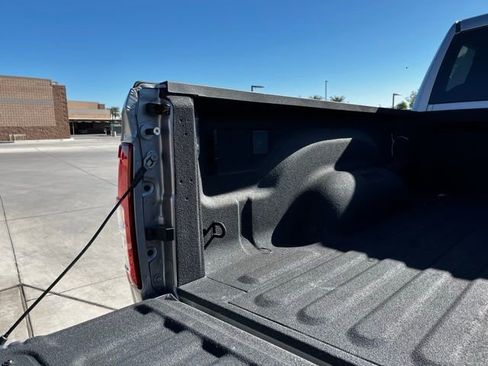 Used 2024 RAM 2500 Big Horn w/ Bed Utility Group image 10