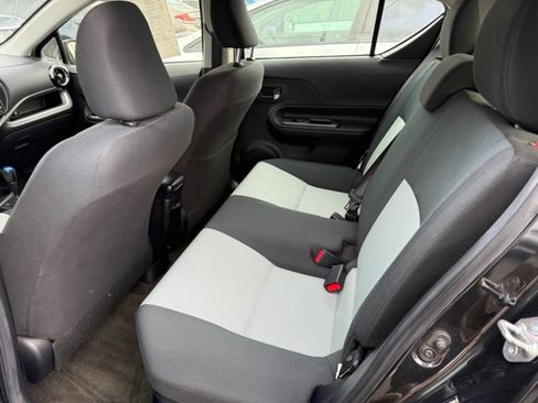 Used 2016 Toyota Prius C Three FWD image 13