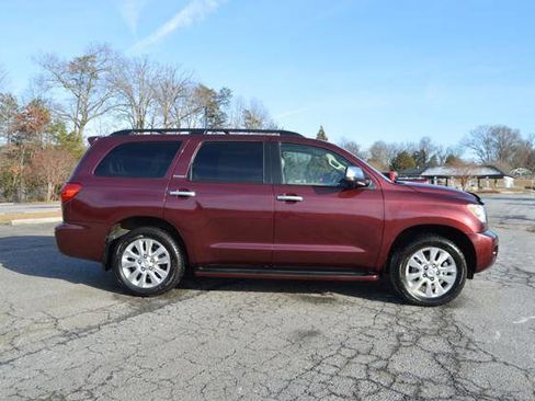 Used 2011 Toyota Sequoia Platinum image 73