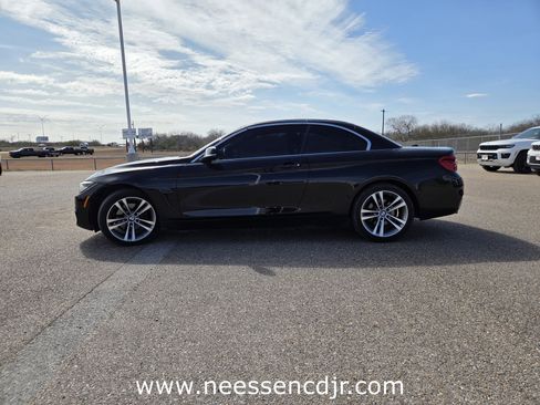 Used 2018 BMW 430i xDrive Convertible image 4