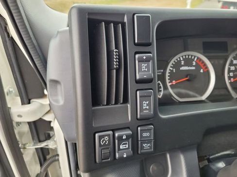 New 2024 Chevrolet Low Cab Forward 4500 XD RWD image 17