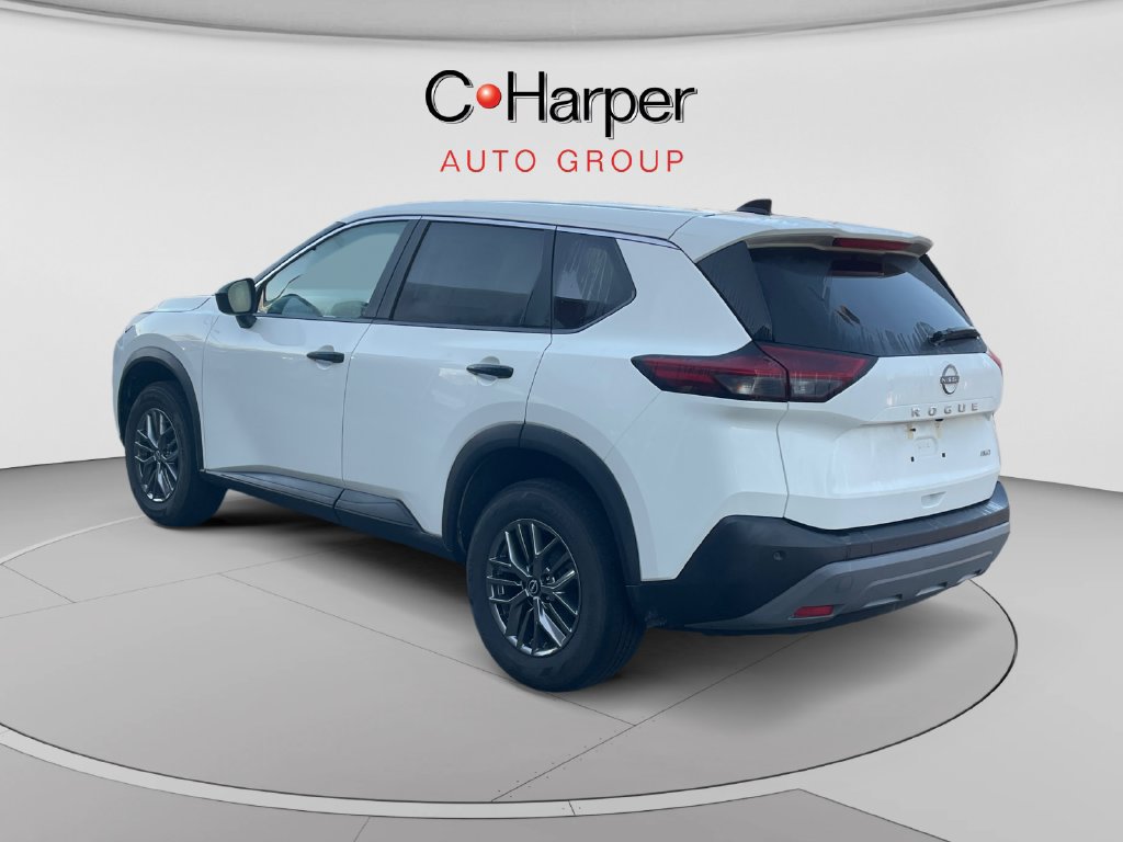 Used 2023 Nissan Rogue S AWD/4WD image 5