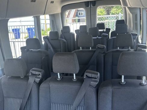 Used 2018 Ford Transit 350 XLT RWD image 8