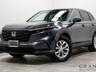Used 2025 Honda CR-V LX video 1