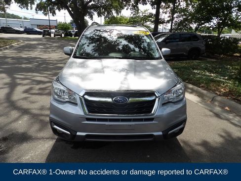 Used 2018 Subaru Forester 2.5i Limited w/ Popular Package #3B AWD/4WD image 2