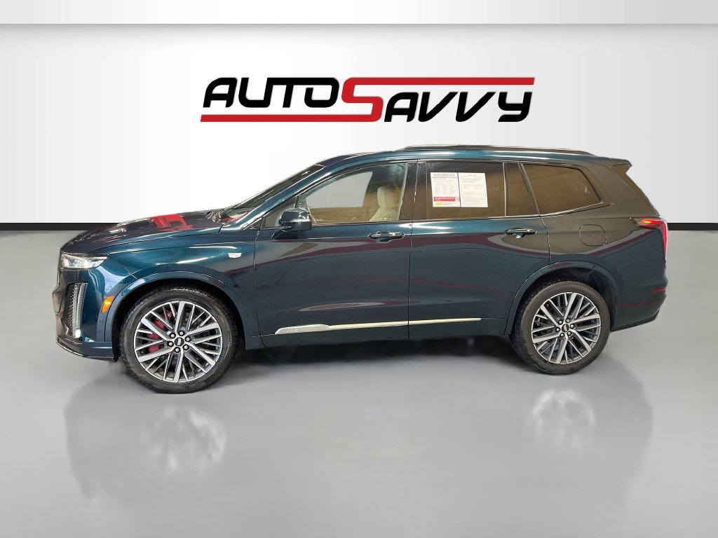 Used 2024 Cadillac XT6 Sport w/ Technology Package AWD/4WD image 4