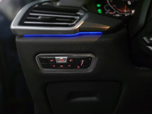 Used 2023 BMW X6 xDrive40i w/ Executive Package image 30