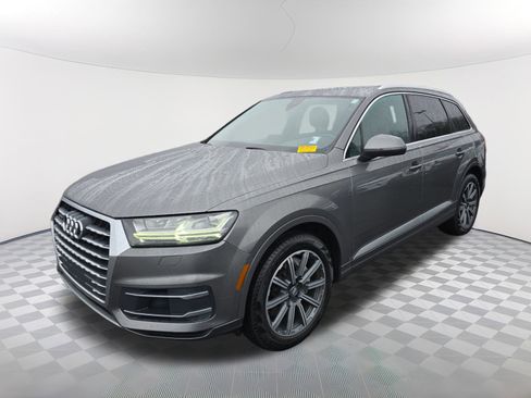 Used 2017 Audi Q7 3.0T Premium Plus w/ Premium Plus Package image 9
