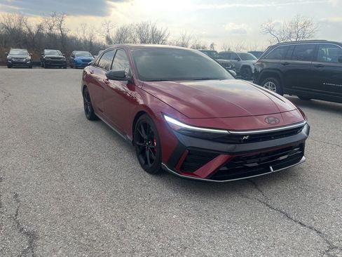 Used 2025 Hyundai Elantra N image 1