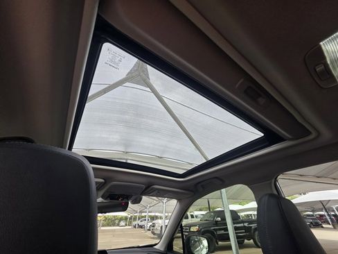 Used 2019 Subaru Forester Limited w/ Popular Package #3 image 12