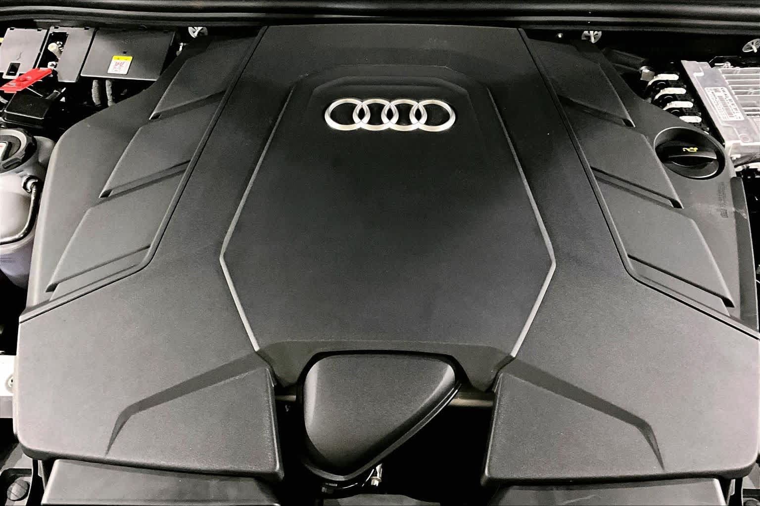 Used 2025 Audi Q7 3.0T Premium Plus AWD/4WD image 30