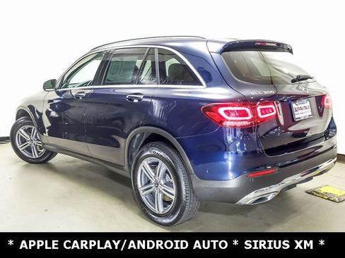 Used 2022 Mercedes-Benz GLC 300 4MATIC w/ Premium Package Lite image 5