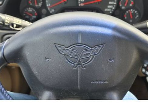 Used 2002 Chevrolet Corvette Convertible w/ Preferred Equipment Group2 RWD image 13