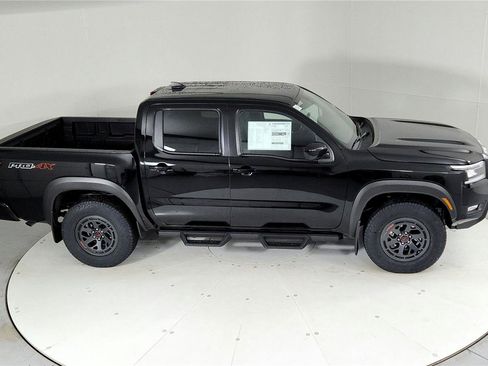 New 2025 Nissan Frontier PRO-4X image 14