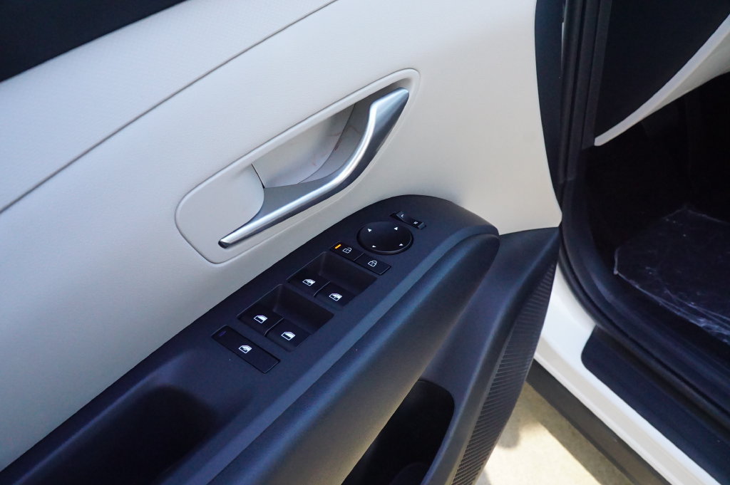 New 2026 Hyundai Tucson SEL Plus FWD image 15
