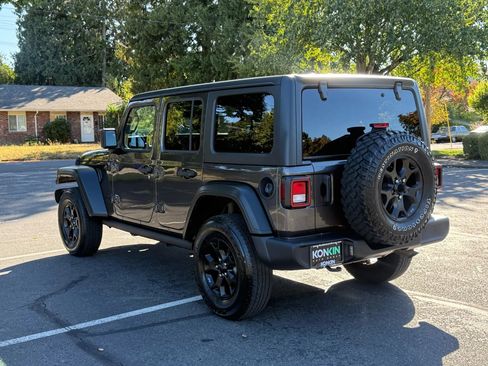 Used 2020 Jeep Wrangler Unlimited Sport AWD/4WD image 4