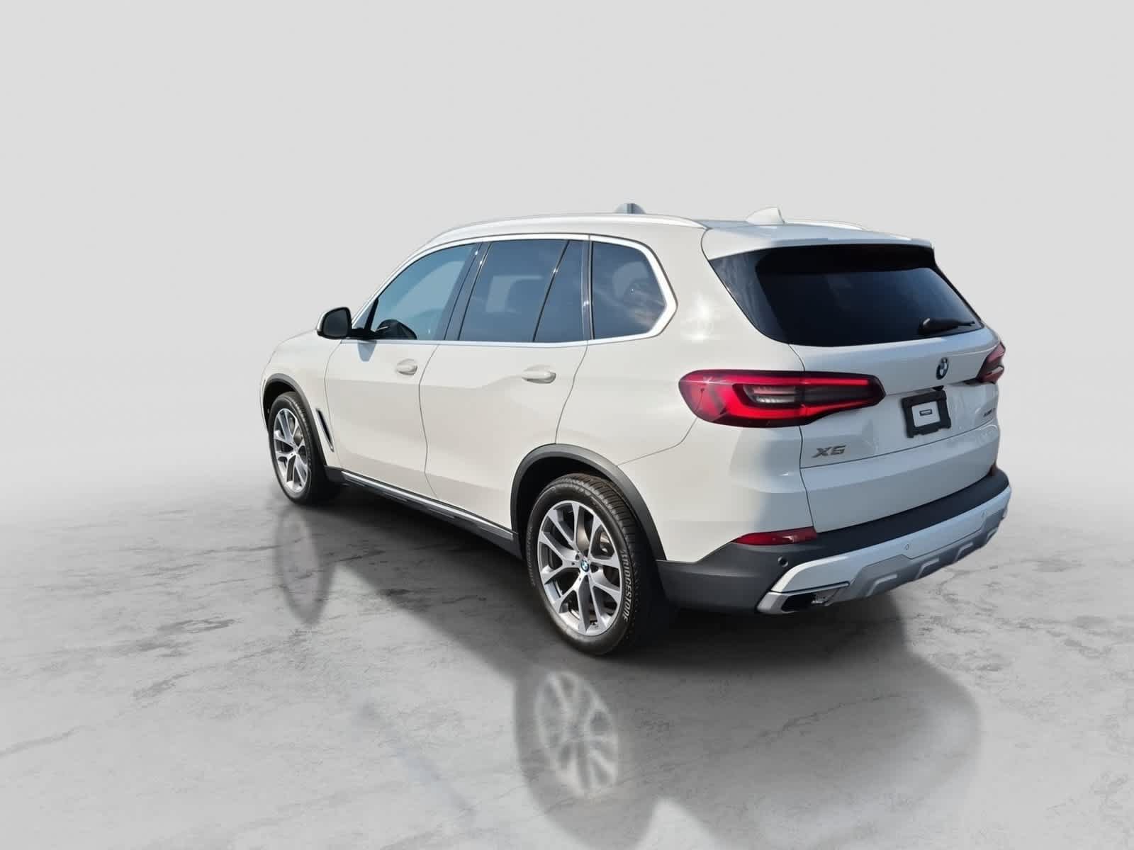 Used 2022 BMW X5 xDrive40i AWD/4WD image 6