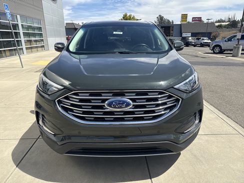 Used 2024 Ford Edge Titanium AWD/4WD image 8