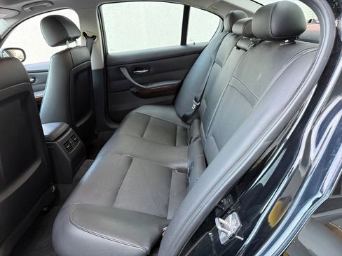 Used 2011 BMW 328i xDrive Sedan image 21