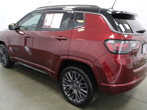Used 2022 Jeep Compass High Altitude AWD/4WD image 7