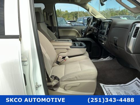 Used 2018 Chevrolet Silverado 1500 LT w/ All Star Edition image 26