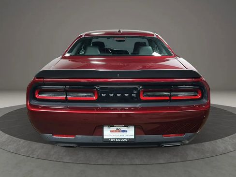 Used 2018 Dodge Challenger SXT Plus image 28