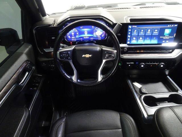 Used 2024 Chevrolet Silverado 2500 LTZ w/ LTZ Convenience Package AWD/4WD image 41